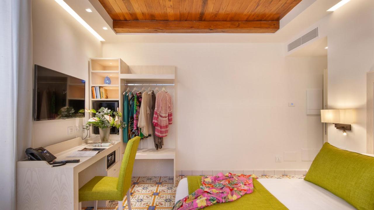 Maison Amalia ซอร์เรนโต ภายนอก รูปภาพ